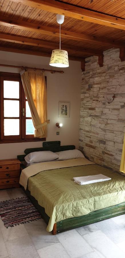 Evi Studios & Apartments Naxos City Екстериор снимка