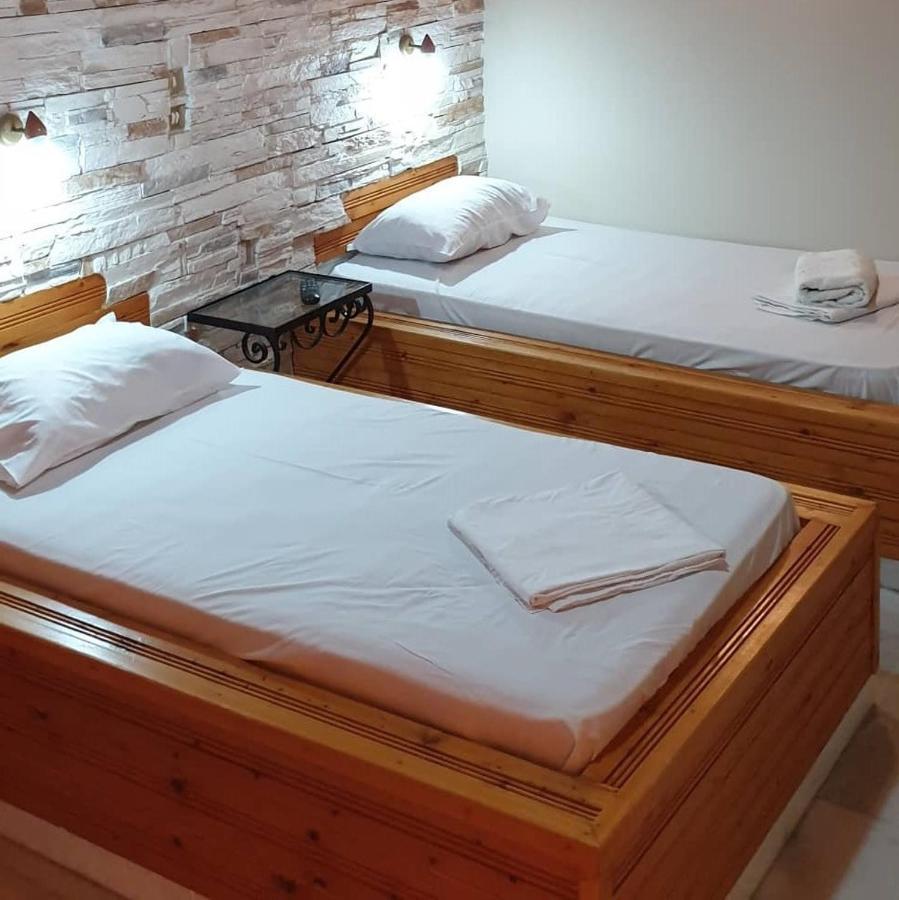 Evi Studios & Apartments Naxos City Екстериор снимка