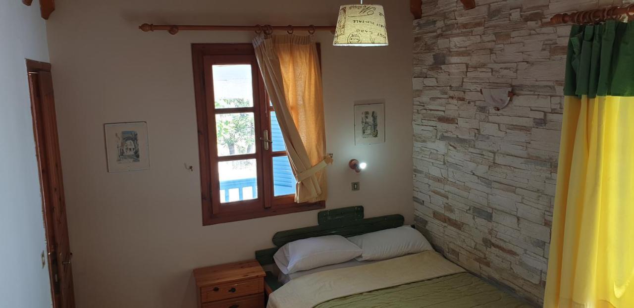 Evi Studios & Apartments Naxos City Екстериор снимка